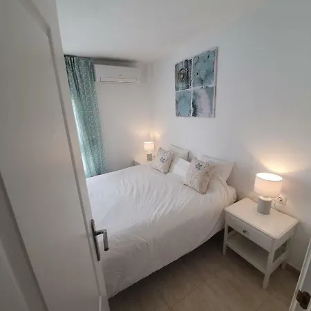 Stylish 2 Bed With Fantastic Ocean Views *