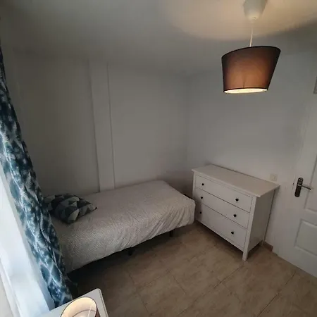 Stylish 2 Bed With Fantastic Ocean Views