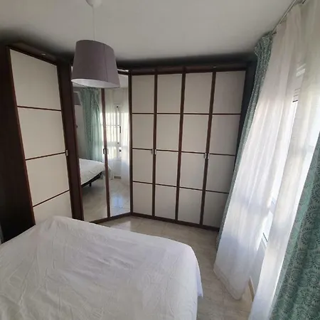 Stylish 2 Bed With Fantastic Ocean Views 度假居 *