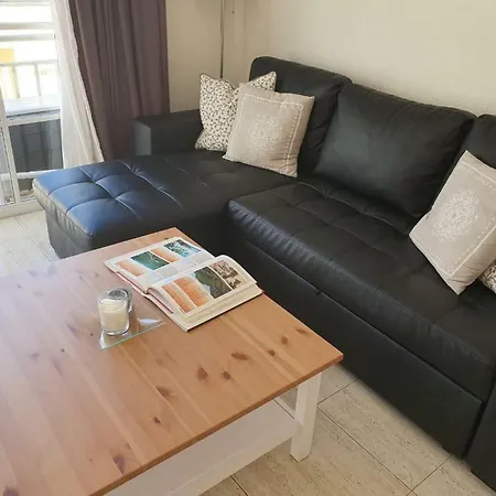 Stylish 2 Bed With Fantastic Ocean Views 度假居 卡亚俄萨尔瓦赫