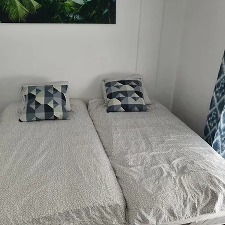 Casa de Férias Stylish 2 Bed With Fantastic Ocean Views *